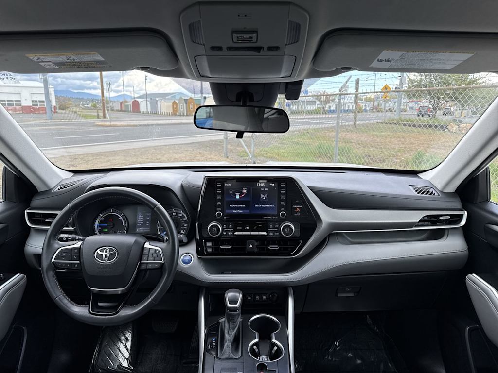 Thumbnail: 2021 Toyota Highlander - 2