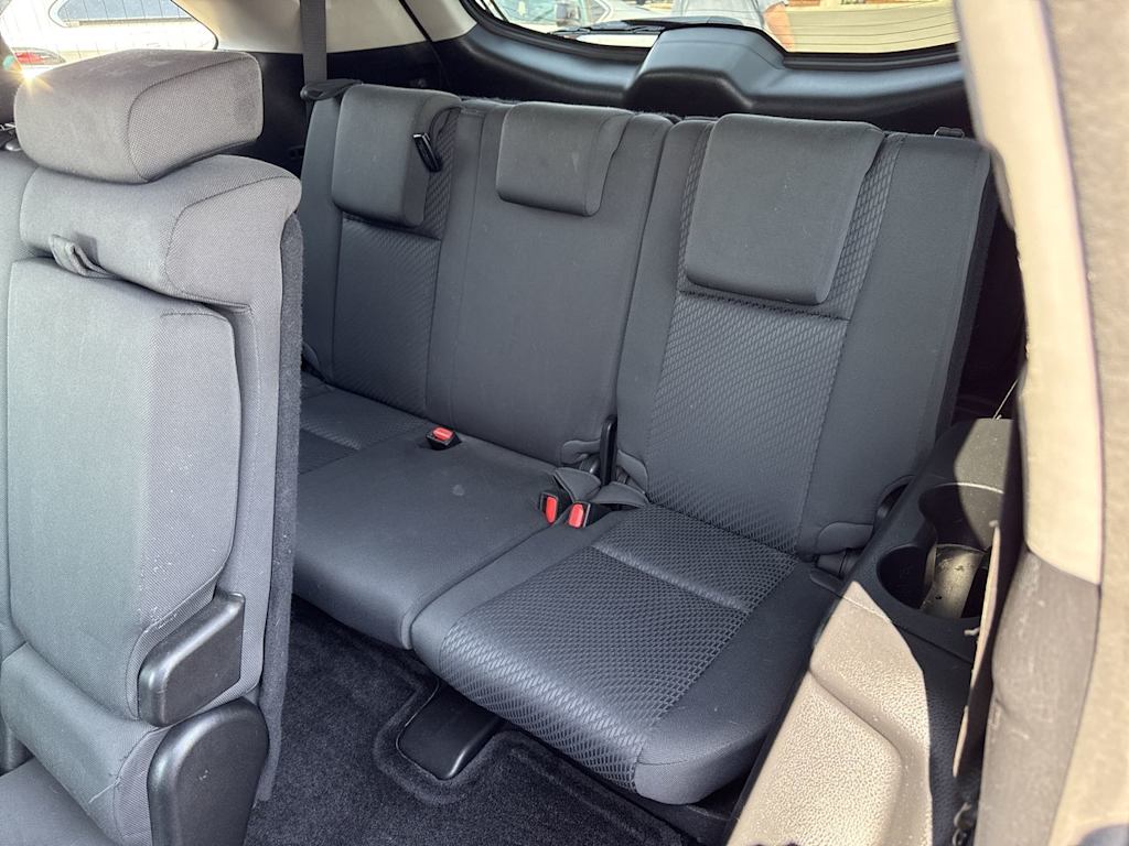 Thumbnail: 2016 Toyota Highlander - 20