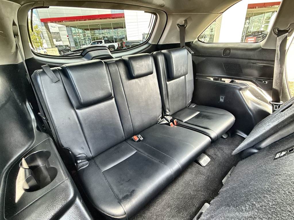 Thumbnail: 2019 Toyota Highlander - 19