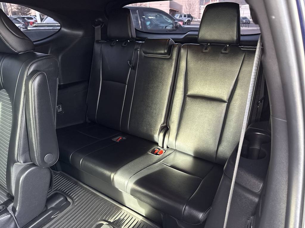 Thumbnail: 2023 Toyota Highlander - 21