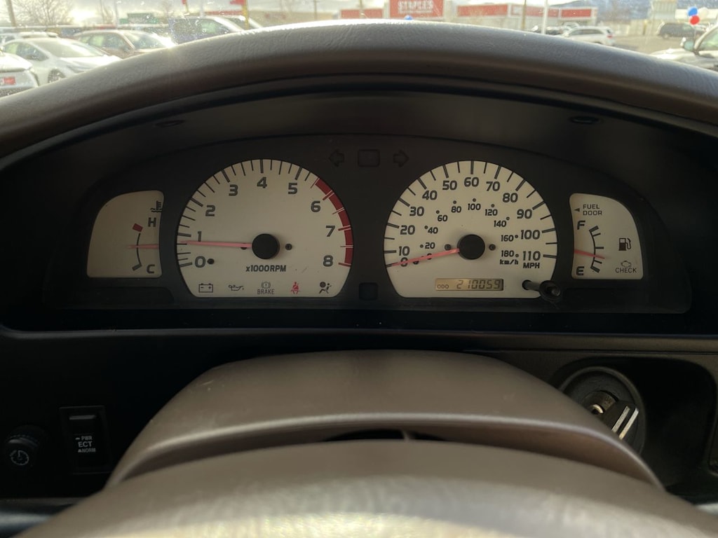 2002 Toyota Tacoma PreRunner 13