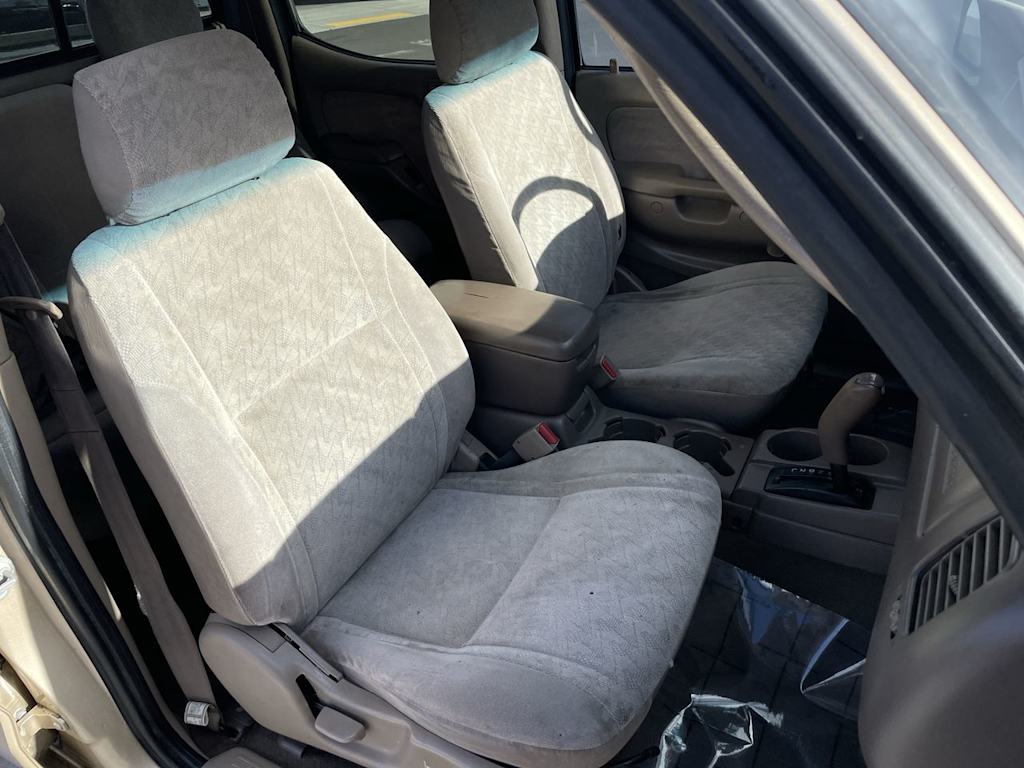 2002 Toyota Tacoma PreRunner 18
