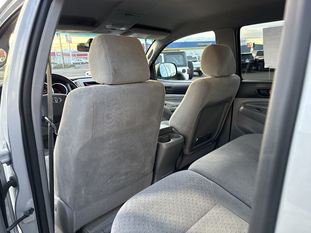 Thumbnail: 2007 Toyota Tacoma - 21