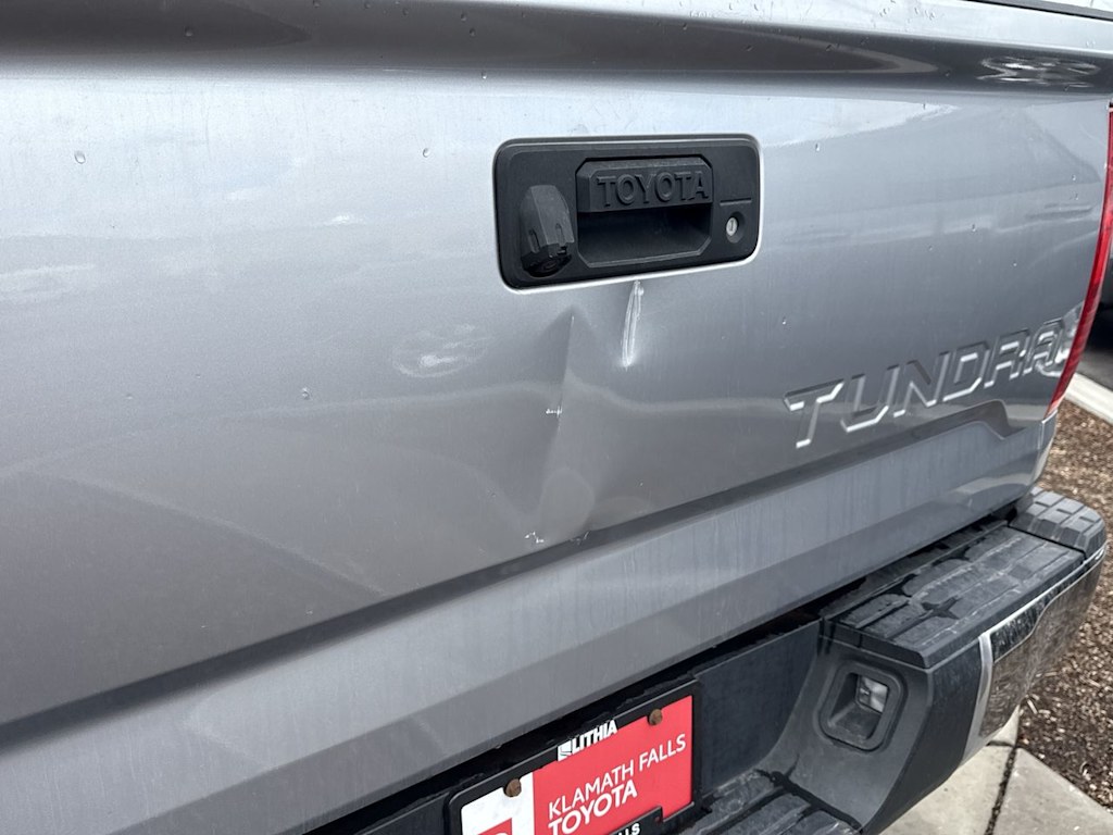 Thumbnail: 2018 Toyota Tundra - 25