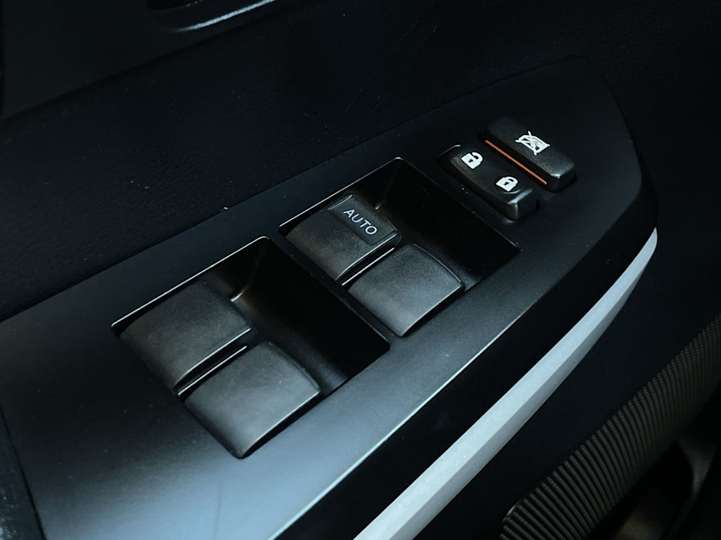 2020 Toyota Tundra SR5 24