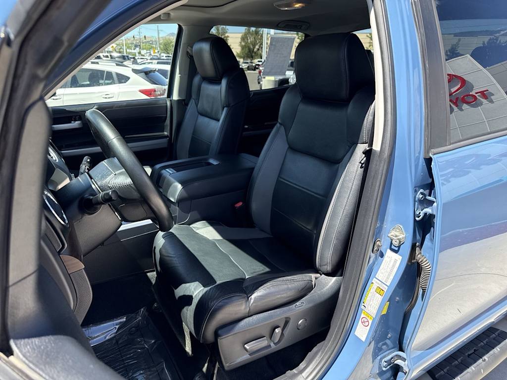 Thumbnail: 2018 Toyota Tundra - 11