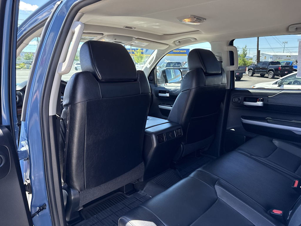 Thumbnail: 2018 Toyota Tundra - 21