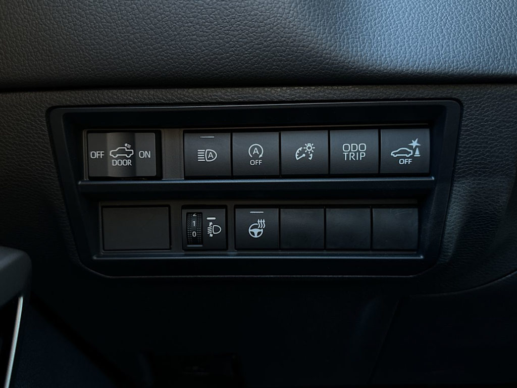 Thumbnail: 2023 Toyota Tundra - 22