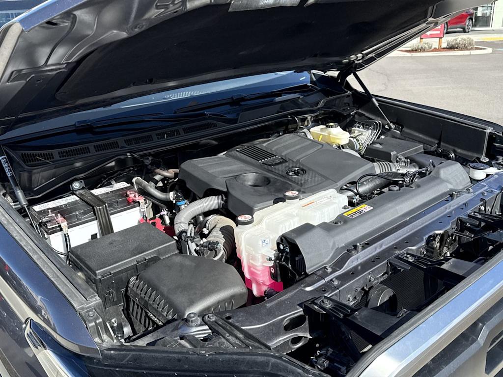 Thumbnail: 2023 Toyota Tundra - 8