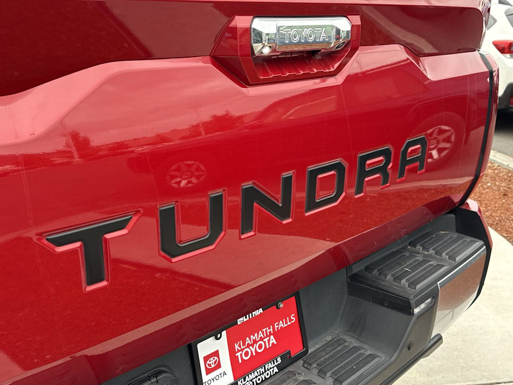 Thumbnail: 2023 Toyota Tundra - 7