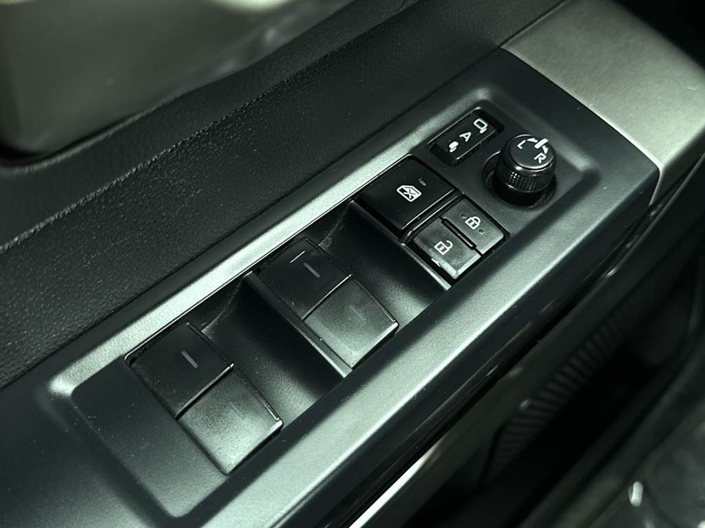Thumbnail: 2023 Toyota Tundra - 23
