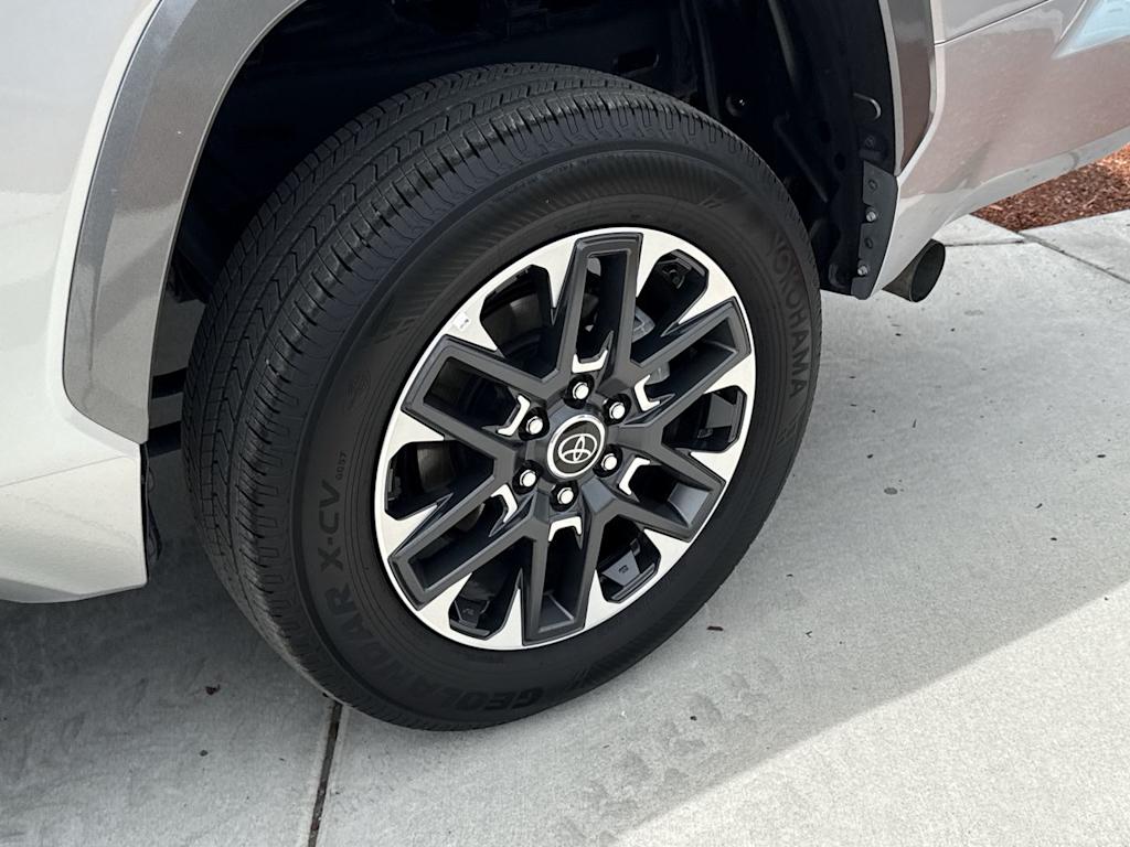 Thumbnail: 2024 Toyota Tundra - 8