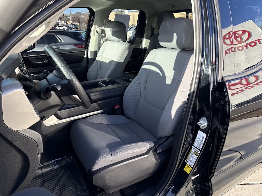 Thumbnail: 2023 Toyota Tundra - 10