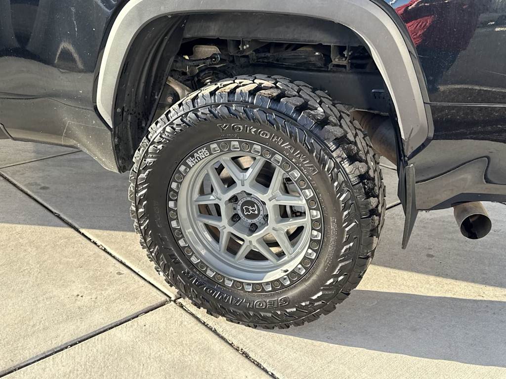 Thumbnail: 2023 Toyota Tundra - 8