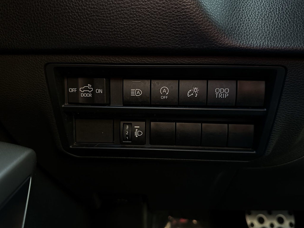 Thumbnail: 2023 Toyota Tundra - 22