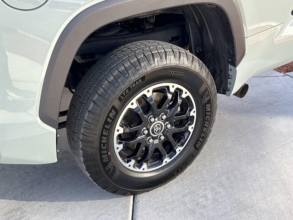Thumbnail: 2024 Toyota Tundra - 8
