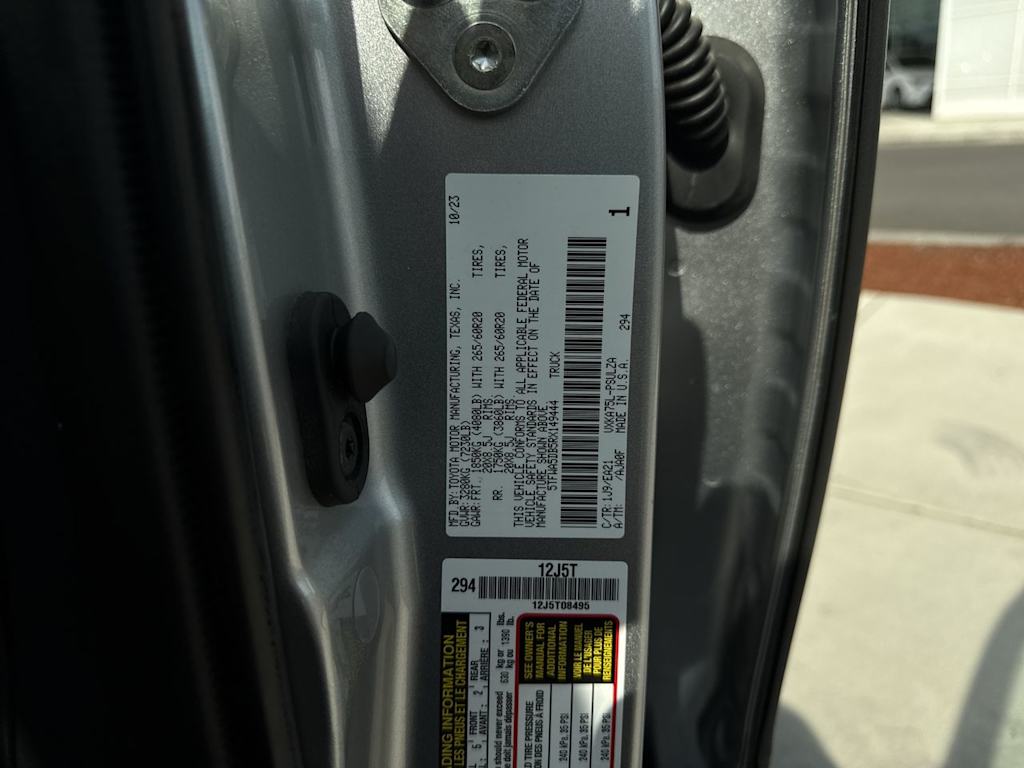 Thumbnail: 2024 Toyota Tundra - 19