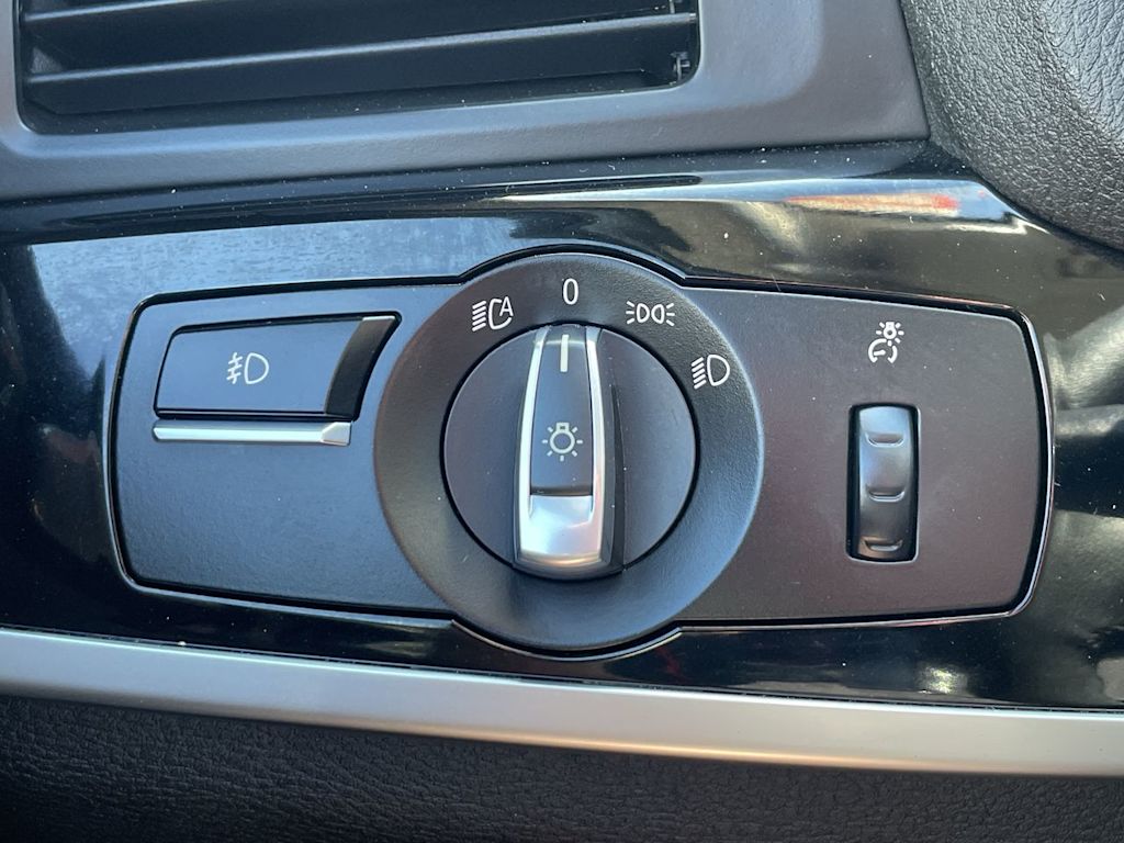 Thumbnail: 2017 BMW X3 - 23