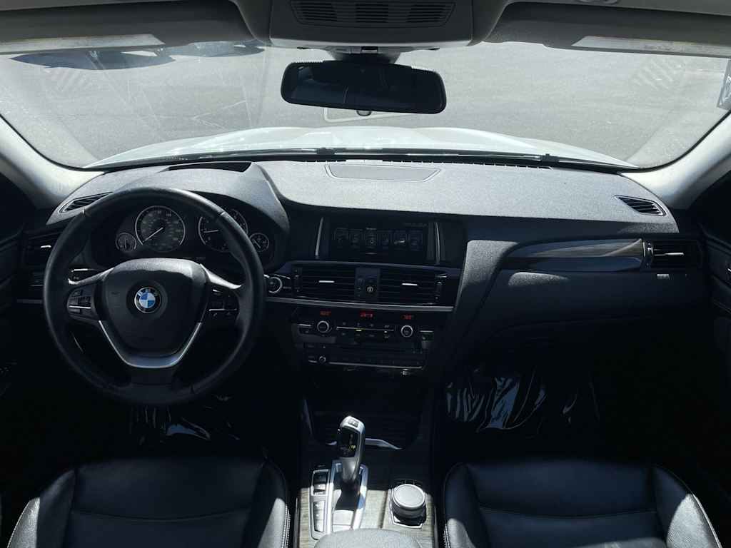 Thumbnail: 2017 BMW X3 - 10