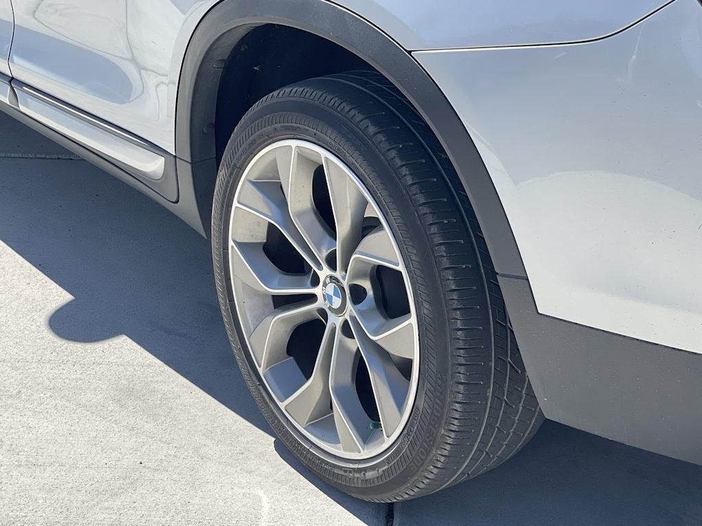 Thumbnail: 2017 BMW X3 - 8