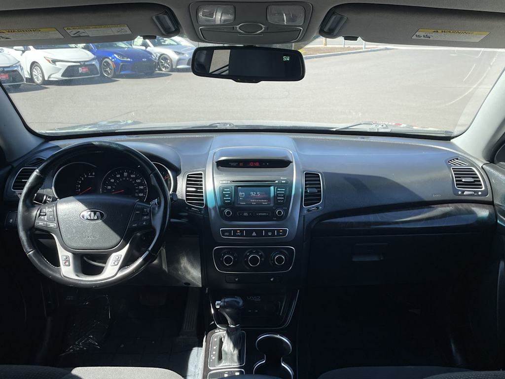 Thumbnail: 2015 Kia Sorento - 10