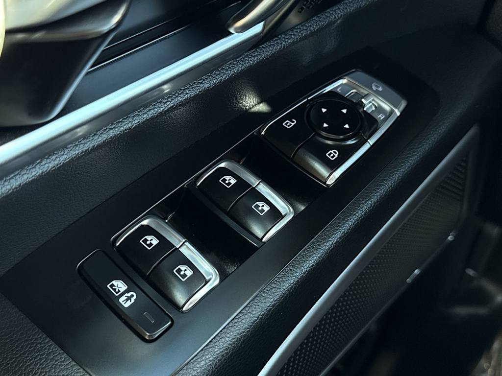 Thumbnail: 2024 Kia Telluride - 25