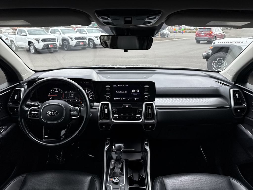 Thumbnail: 2021 Kia Sorento - 2