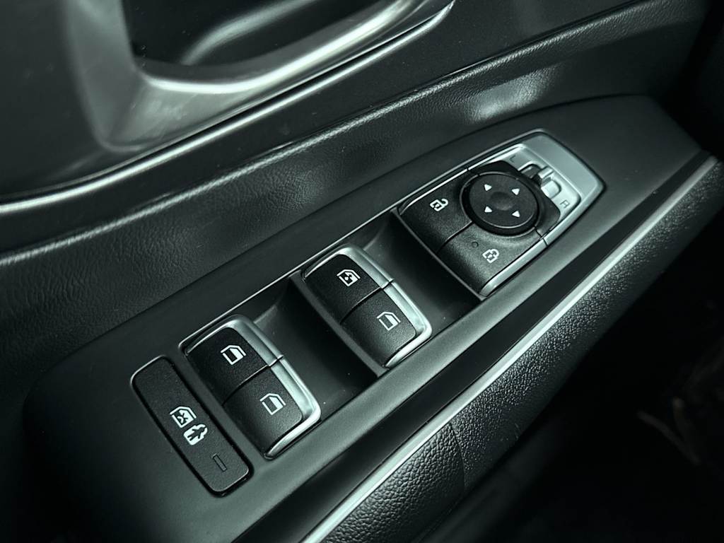 Thumbnail: 2021 Kia Sorento - 24