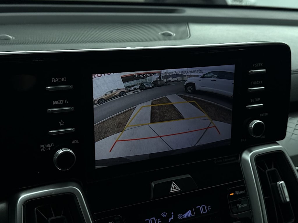 Thumbnail: 2021 Kia Sorento - 22