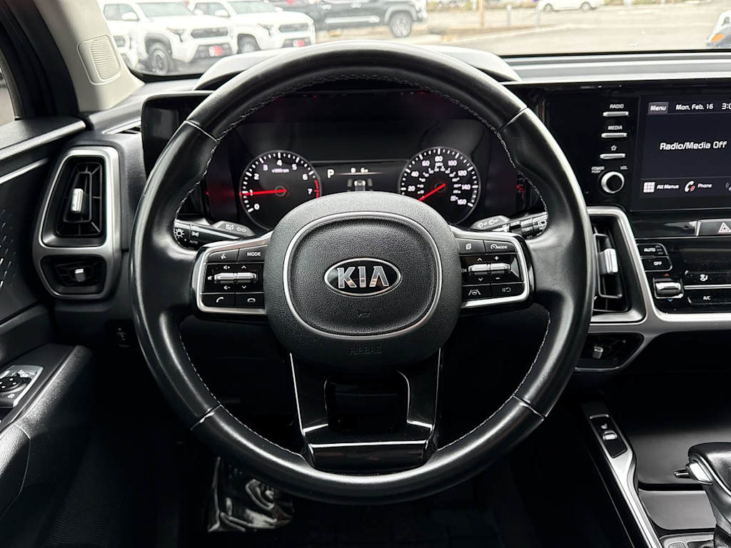 Thumbnail: 2021 Kia Sorento - 10