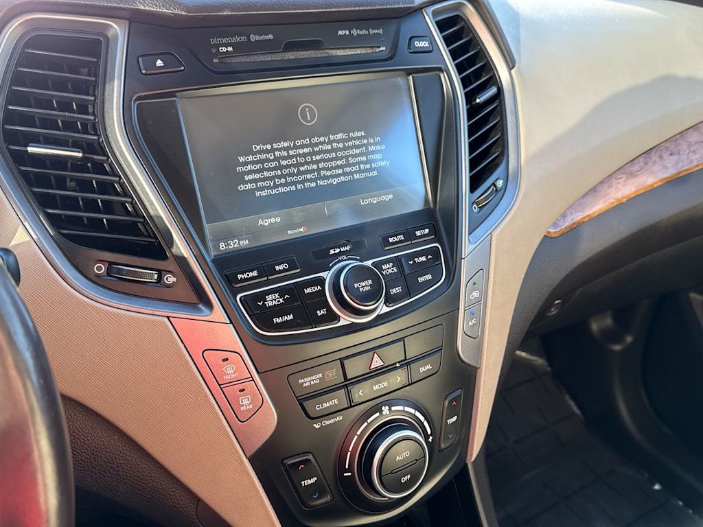 Thumbnail: 2014 Hyundai Santa Fe - 12