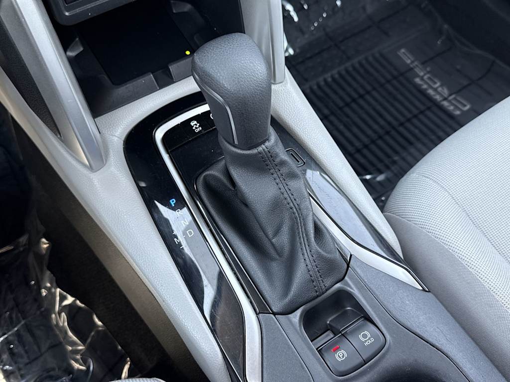 Thumbnail: 2024 Toyota Corolla Cross - 13