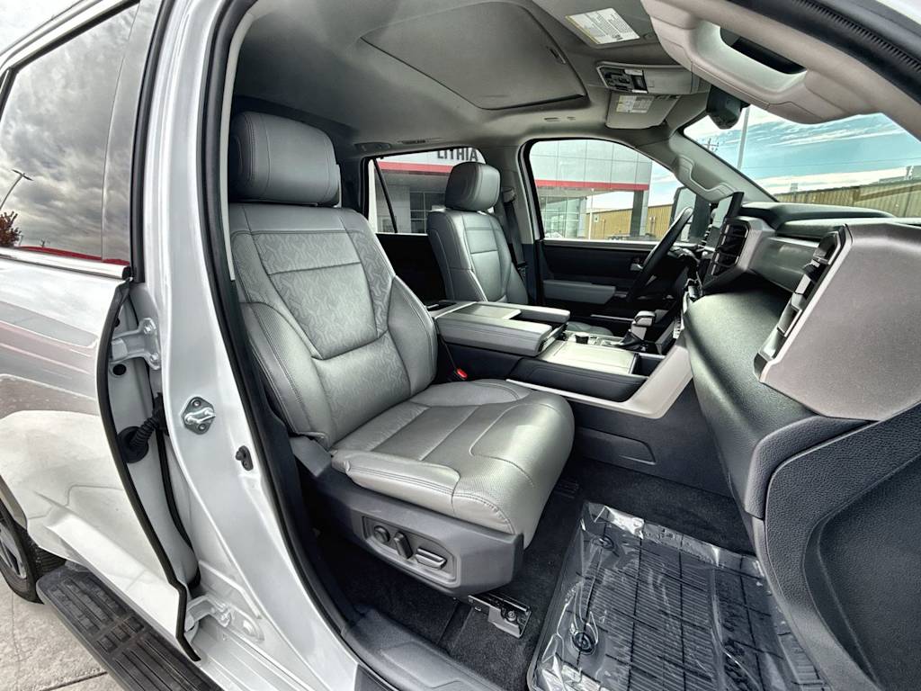 Thumbnail: 2023 Toyota Sequoia - 11
