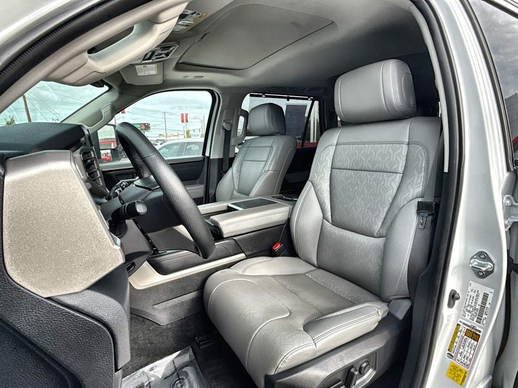 Thumbnail: 2023 Toyota Sequoia - 10