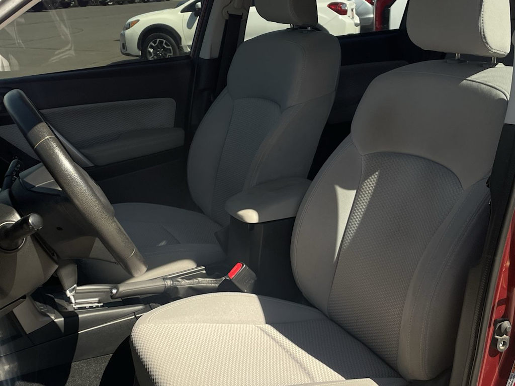 2018 Subaru Forester 2.5i 11