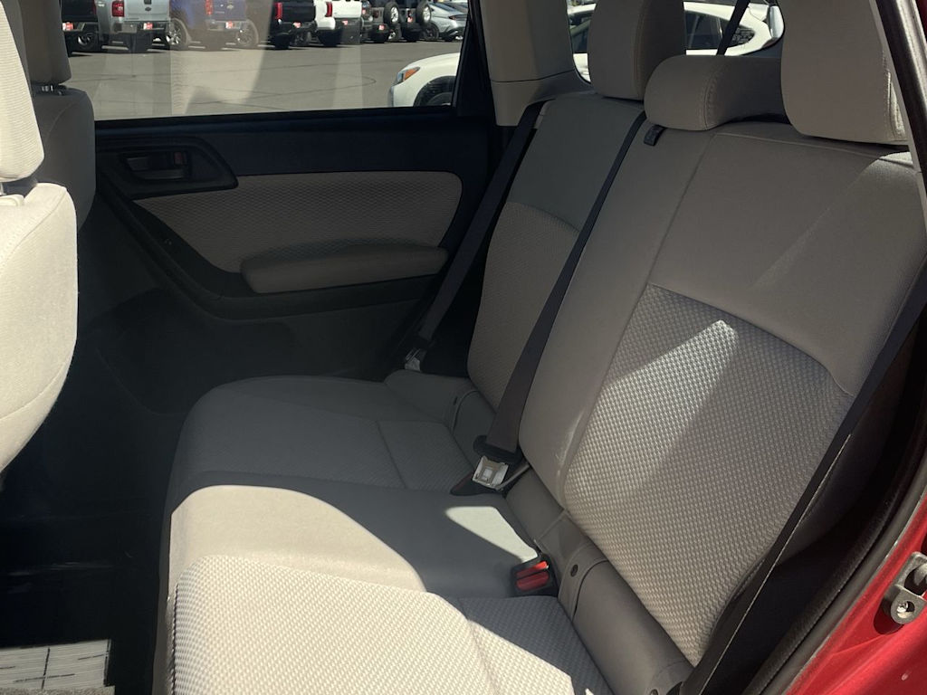 2018 Subaru Forester 2.5i 13