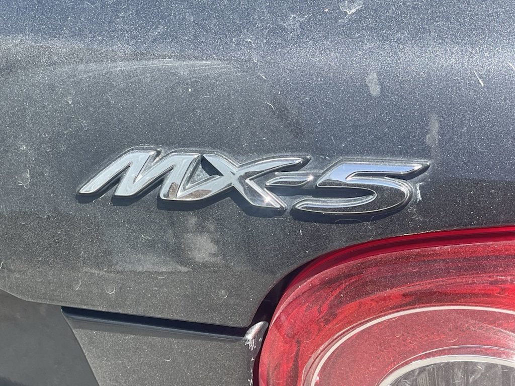 Thumbnail: 2014 Mazda MX-5 Miata - 5