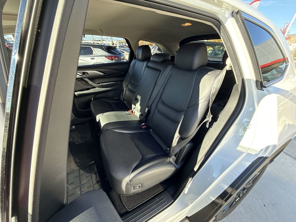 Thumbnail: 2023 Mazda CX-9 - 12