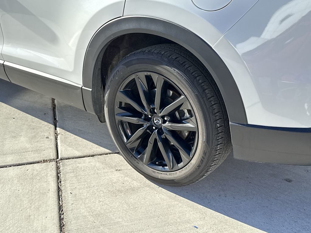 Thumbnail: 2023 Mazda CX-9 - 8