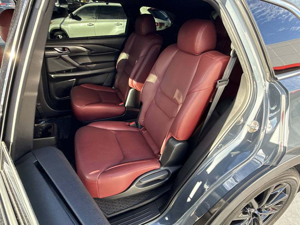 Thumbnail: 2022 Mazda CX-9 - 13