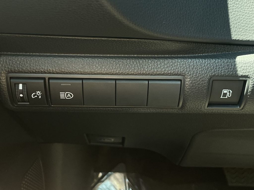 Thumbnail: 2025 Toyota Corolla - 22