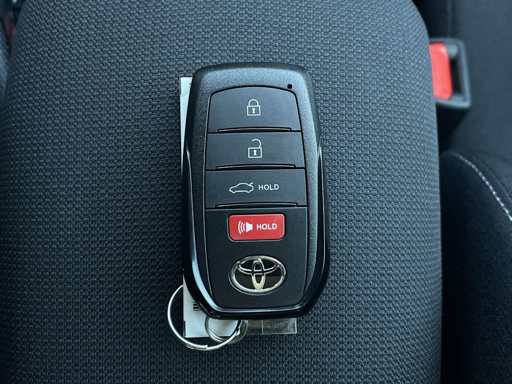 Thumbnail: 2025 Toyota Corolla - 17