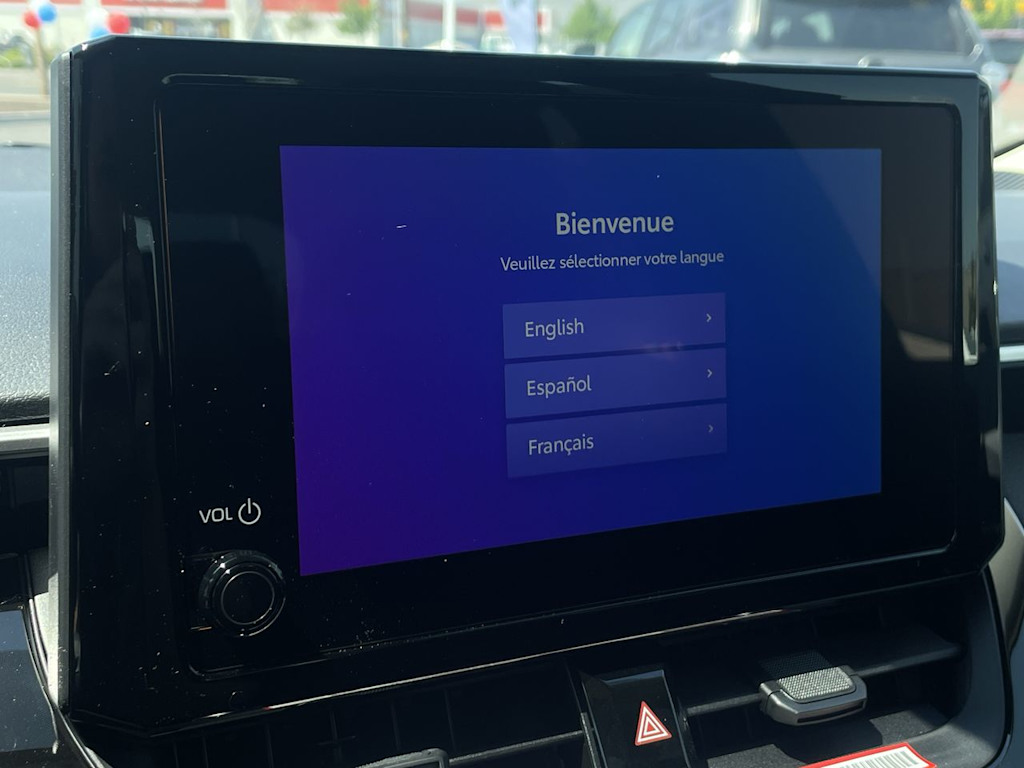 Thumbnail: 2025 Toyota Corolla - 13