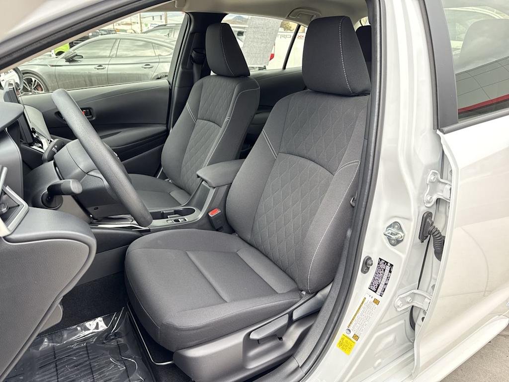 Thumbnail: 2025 Toyota Corolla - 10