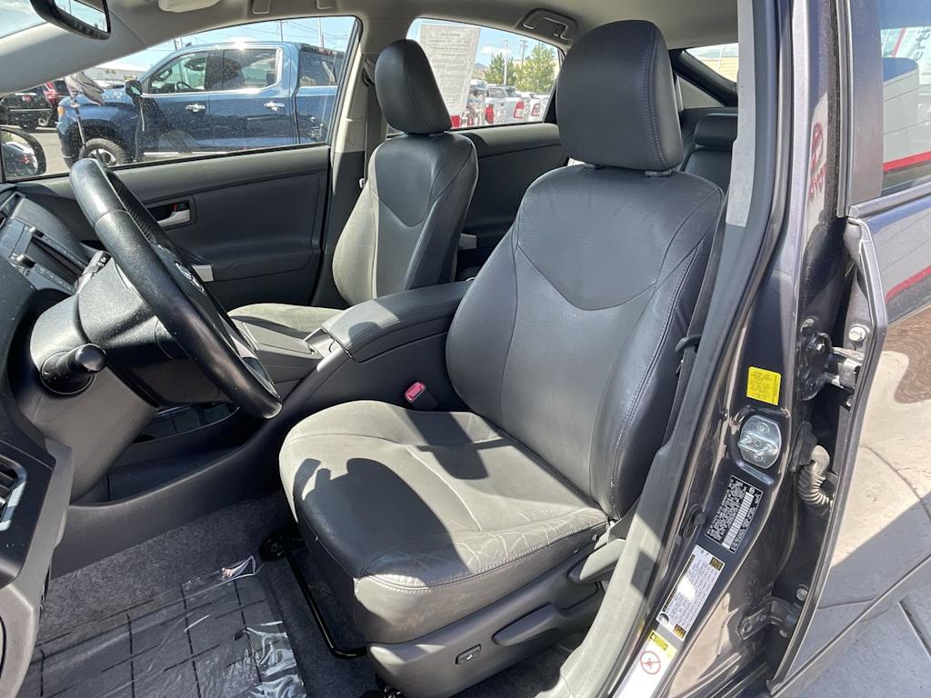 Thumbnail: 2010 Toyota Prius - 11