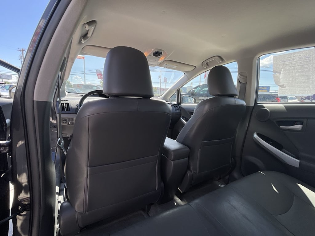 Thumbnail: 2010 Toyota Prius - 20