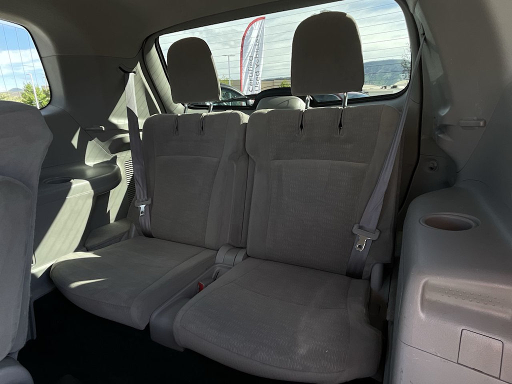 2012 Toyota Highlander Base 21