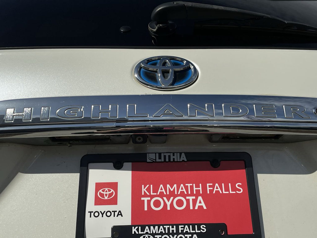 2012 Toyota Highlander Base 7