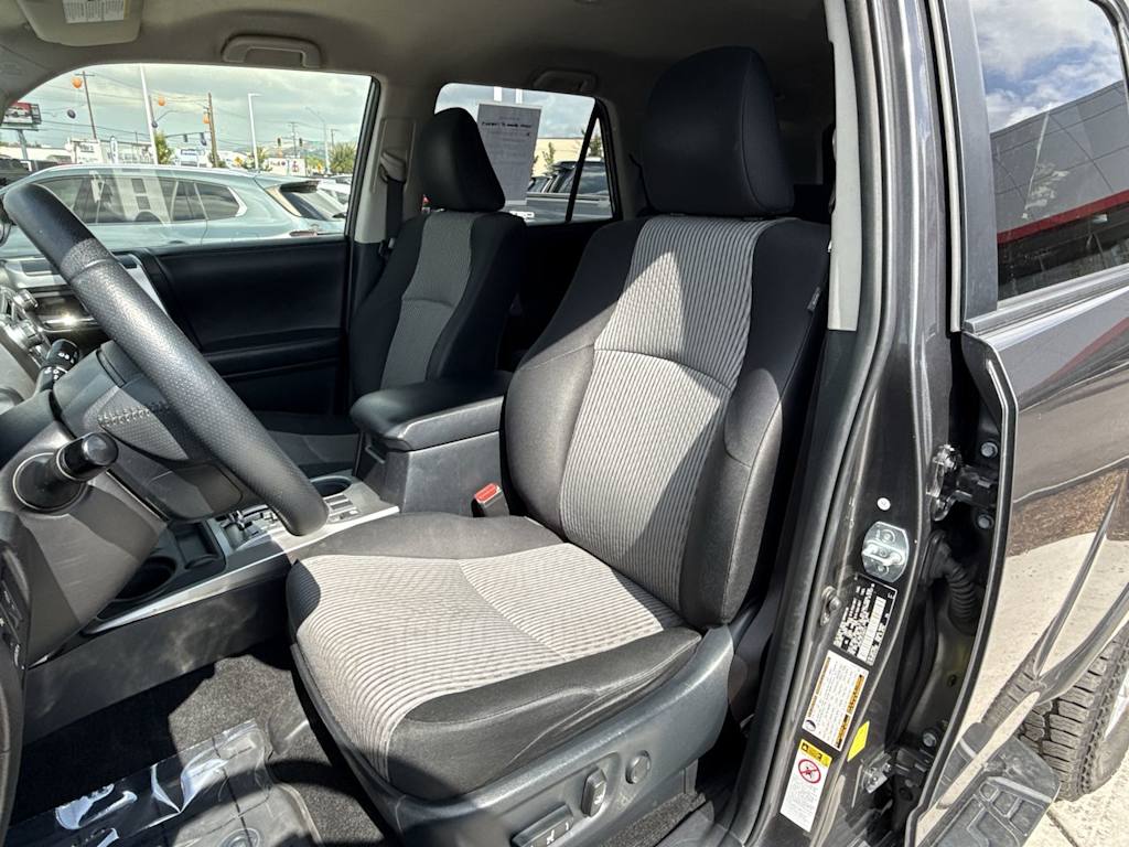 Thumbnail: 2018 Toyota 4Runner - 12