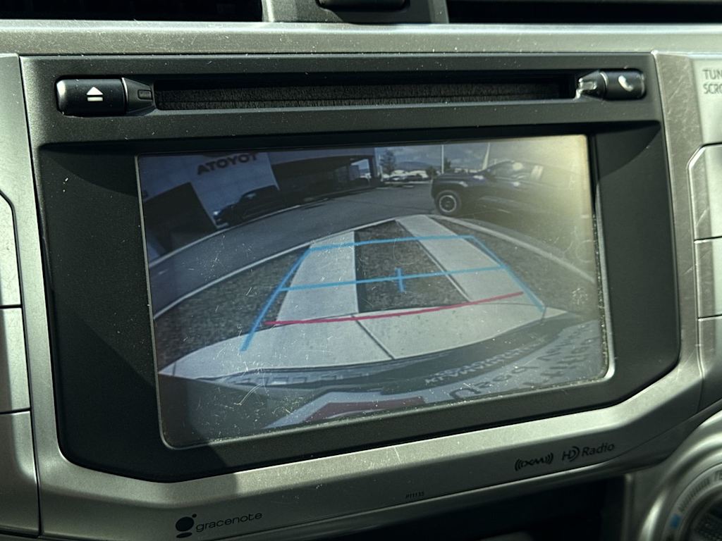 Thumbnail: 2018 Toyota 4Runner - 23